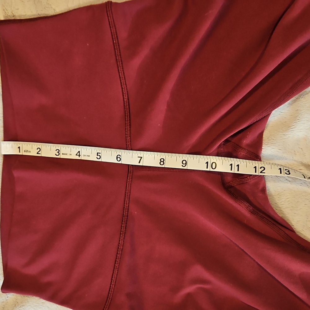 Lululemon Dark Red Leggings, Sz. 8 - Picture 7 of 7